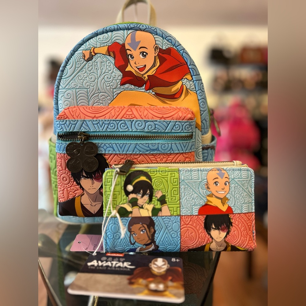 Loungefly Airbender, backpack and wallet